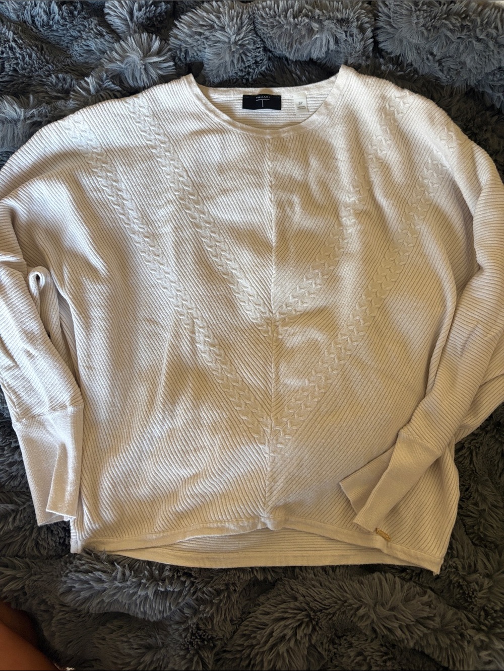 Women's Cream Cable-Detail Crewneck Sweater